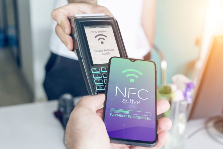 Qual celular tem NFC